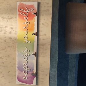 Express yourself rainbow decor